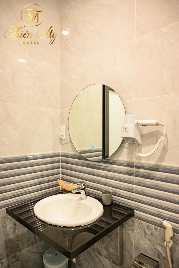Khach San Thien My Hotel Рач Джа Екстериор снимка