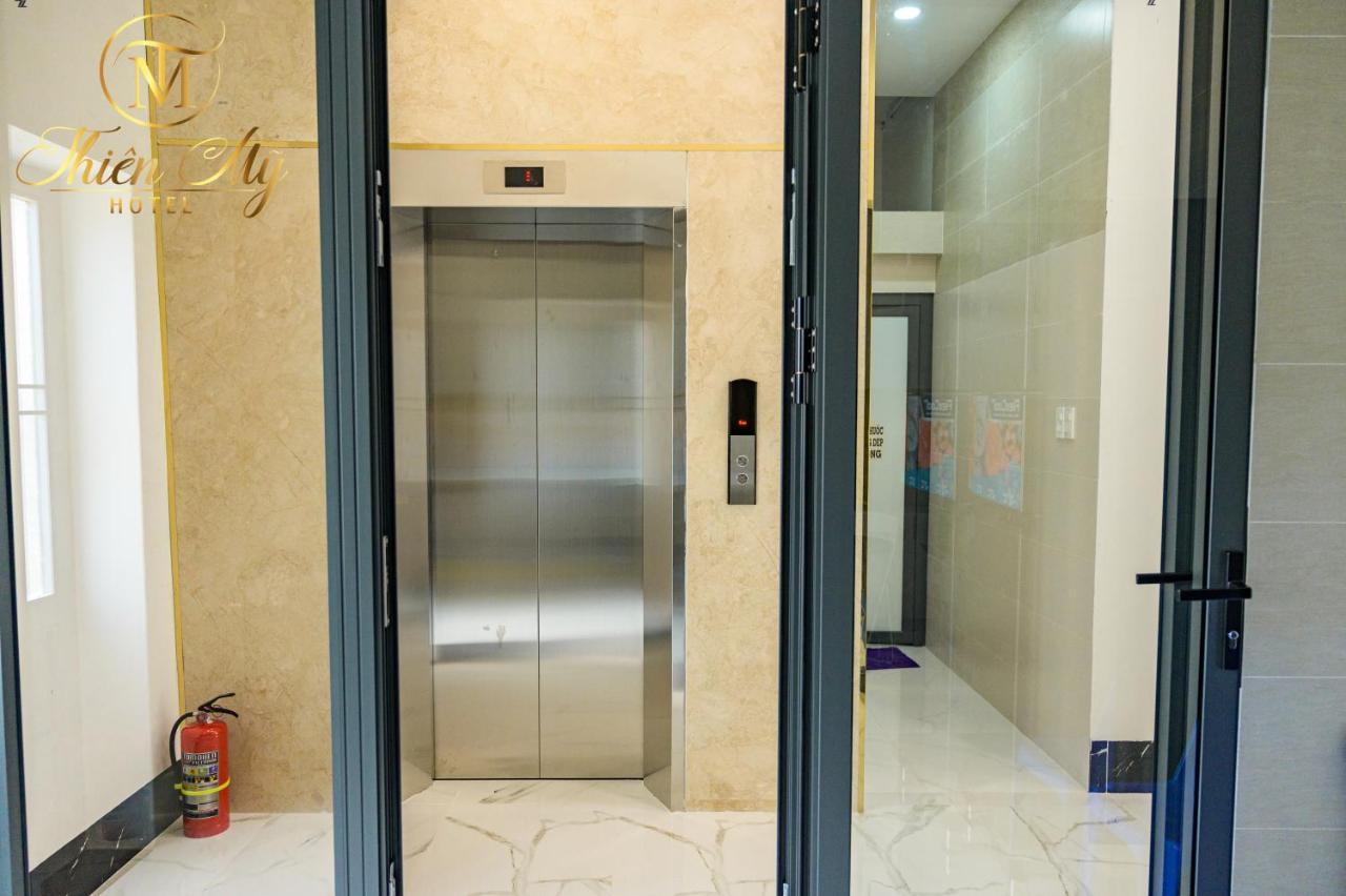 Khach San Thien My Hotel Рач Джа Екстериор снимка