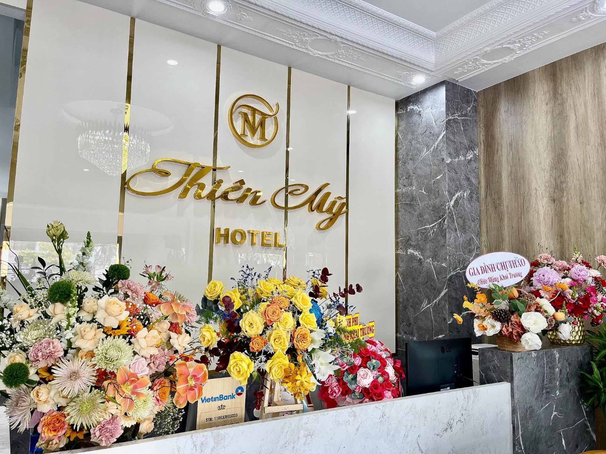 Khach San Thien My Hotel Рач Джа Екстериор снимка