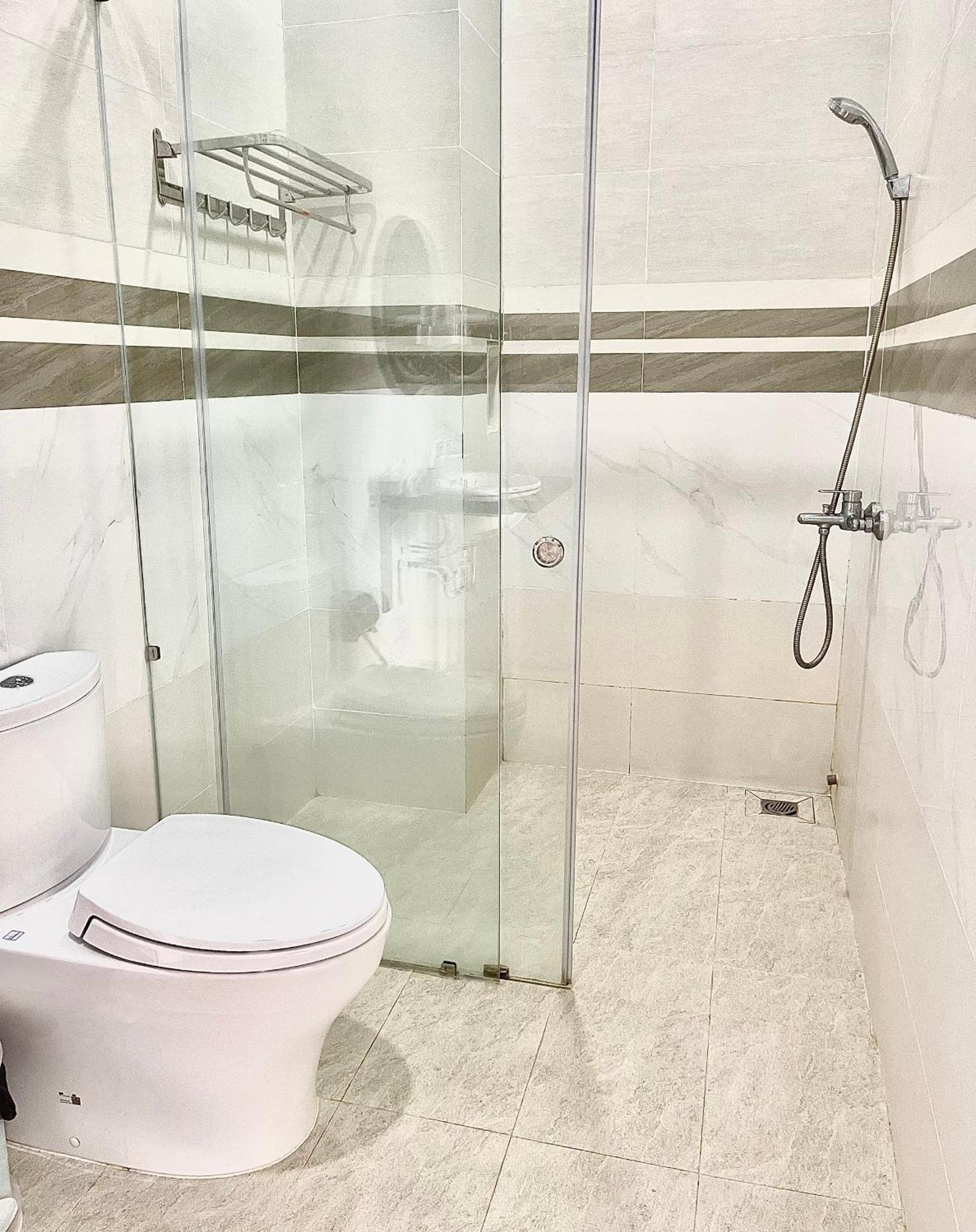 Khach San Thien My Hotel Рач Джа Екстериор снимка