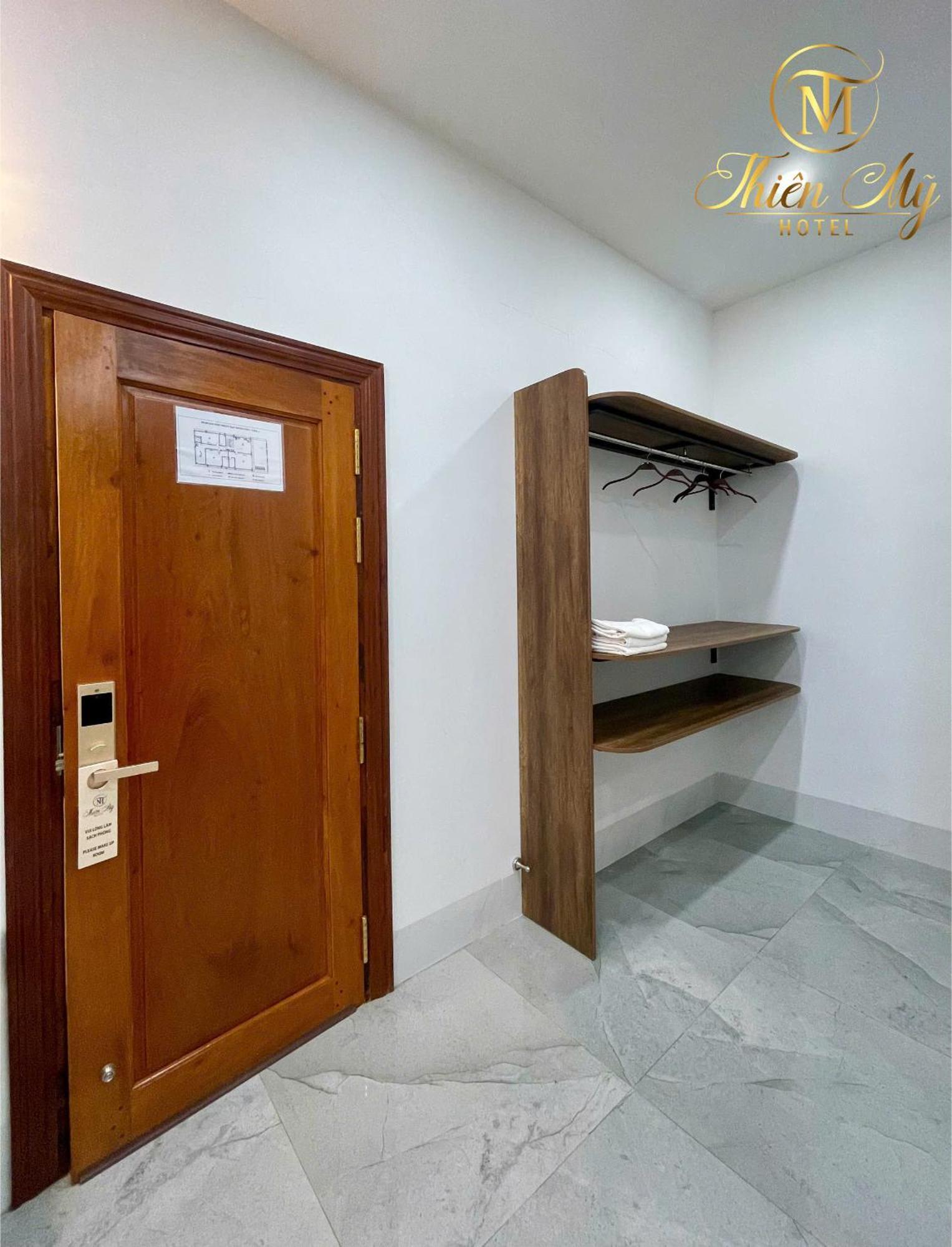 Khach San Thien My Hotel Рач Джа Екстериор снимка